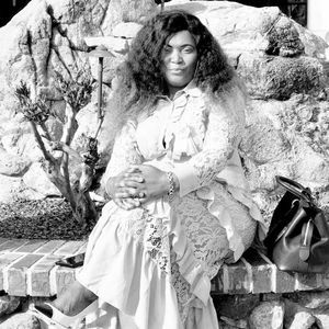 Meet your Posher, Nyuysoni